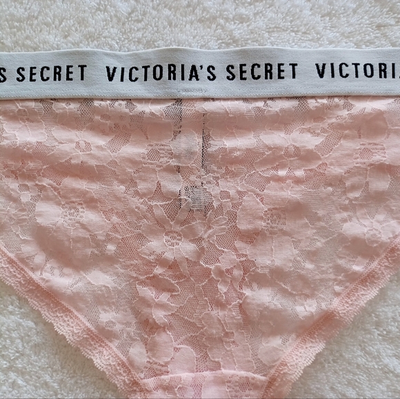 Victoria's Secret Hiphugger Lace Panty, size M - Picture 5 of 9